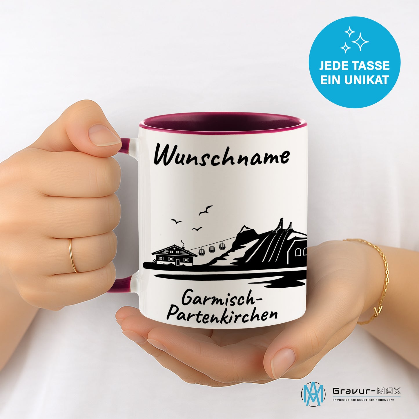 Tasse in Bordeauxrot 330ml bedruckt mit der Skyline von Garmisch-Partenkirchen personalisierbar mit Wunschname