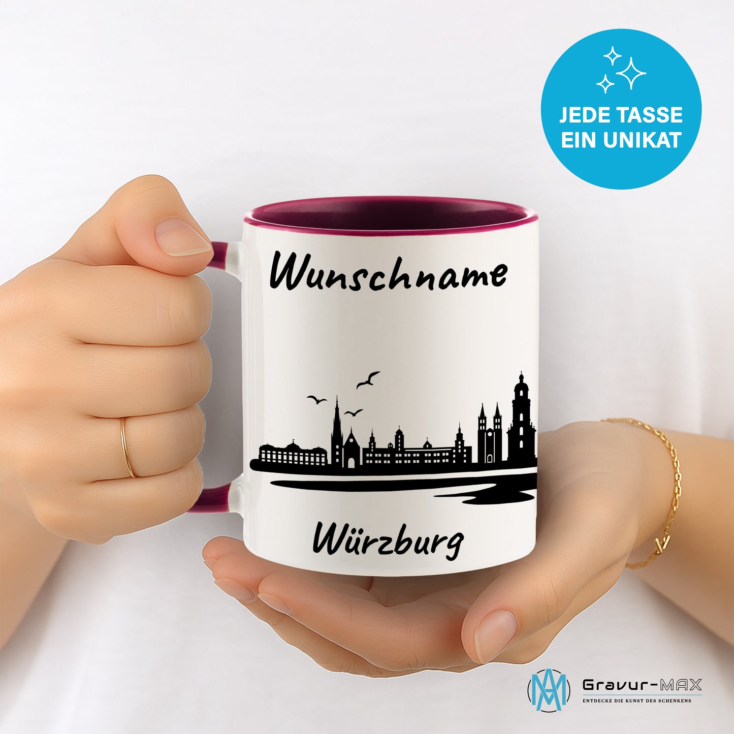 Tasse in Bordeauxrot 330ml bedruckt mit der Skyline von Würzburg personalisierbar mit Wunschname