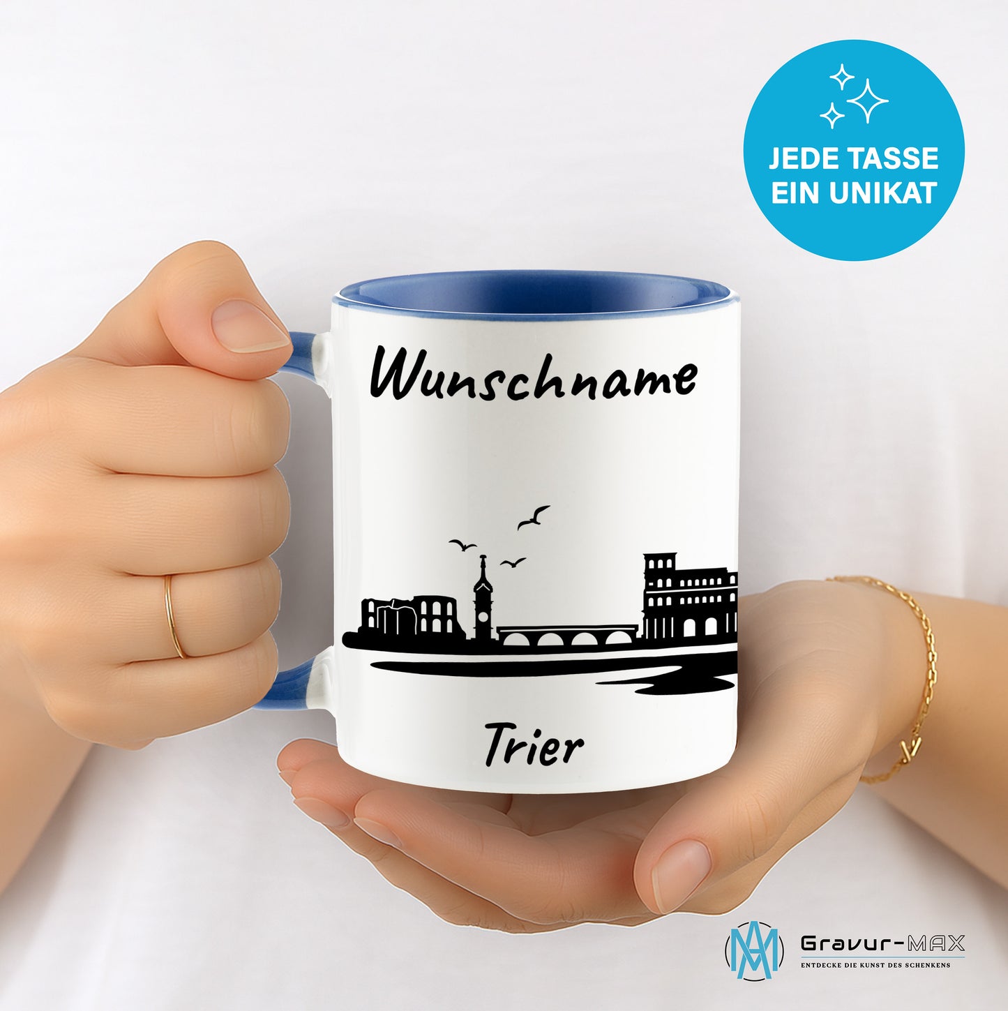 Tasse in Cambridge Blau 330ml bedruckt mit der Skyline von Trier personalisierbar mit Wunschname