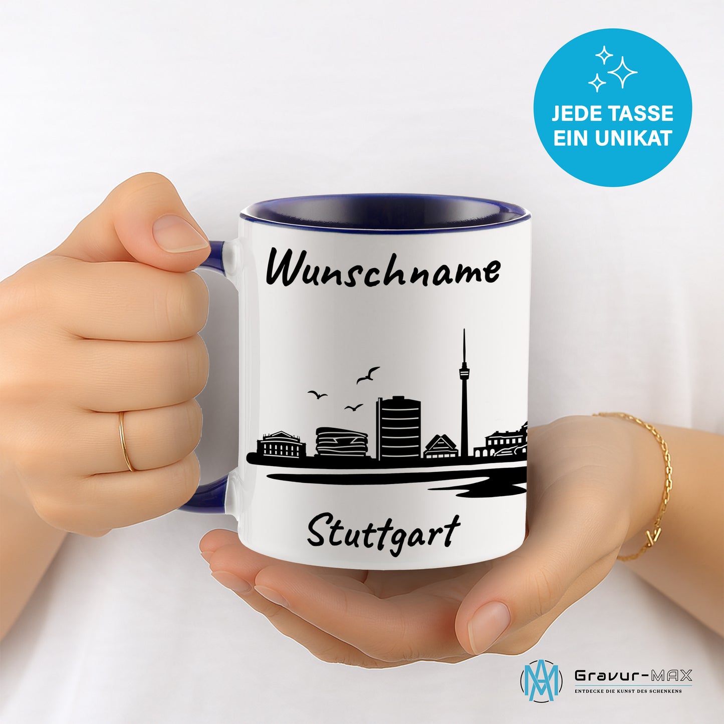 Tasse in Dunkelblau 330ml bedruckt mit der Skyline von Stuttgart personalisierbar mit Wunschname