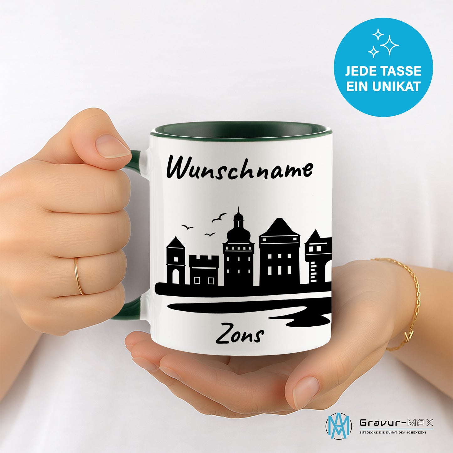 Tasse in Dunkelgrün 330ml bedruckt mit der Skyline von Zons (Dormagen) personalisierbar mit Wunschname
