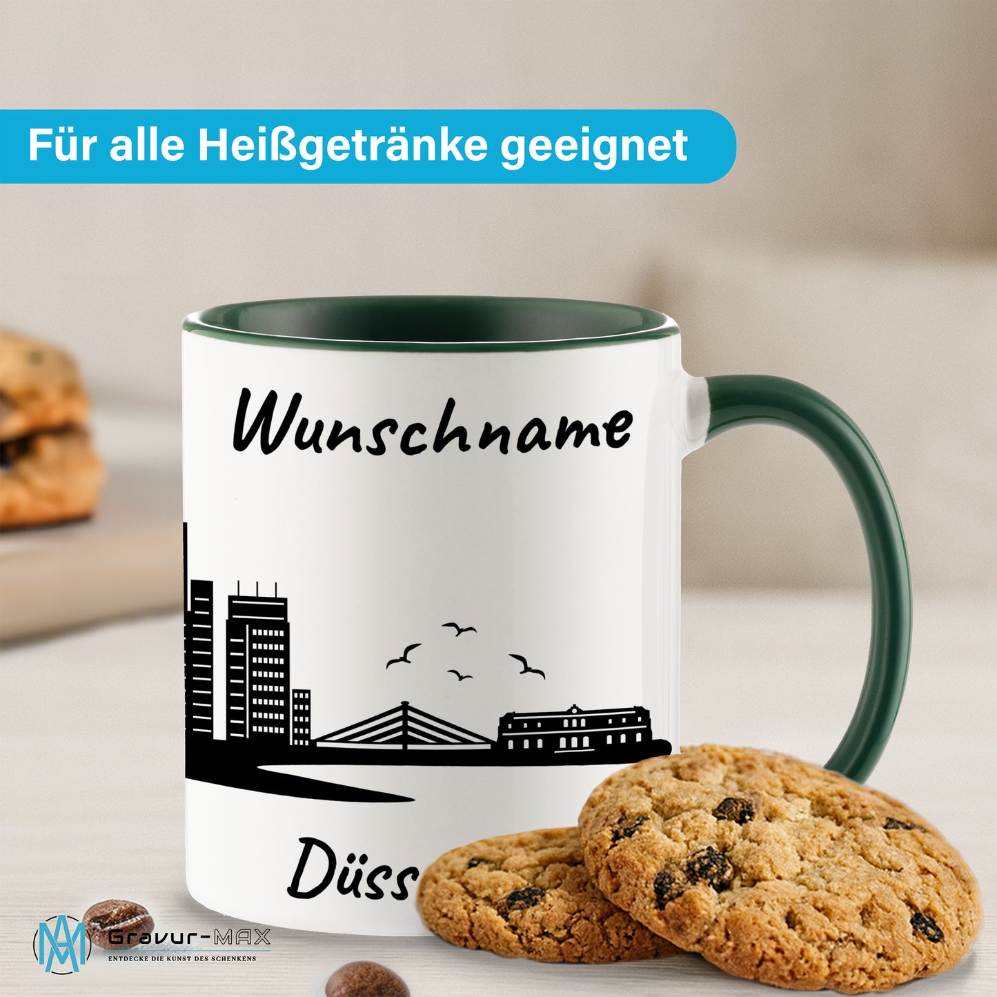 Tasse in Dunkelgrün 330ml bedruckt mit der Skyline von Düsseldorf personalisierbar mit Wunschname