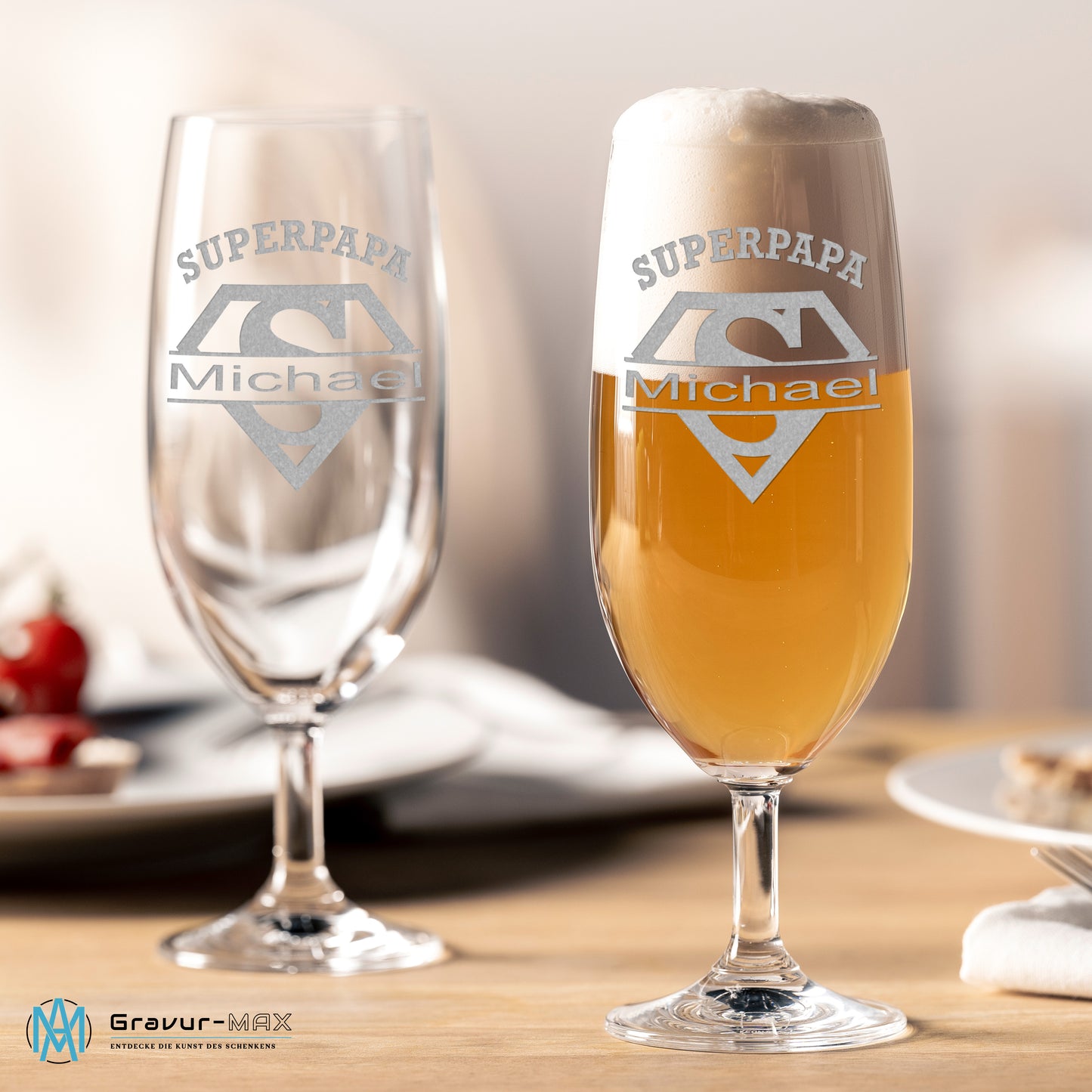 Bierglas mit Gravur Leonardo Daily Pilsglas "Superpapa" mit Wunschname