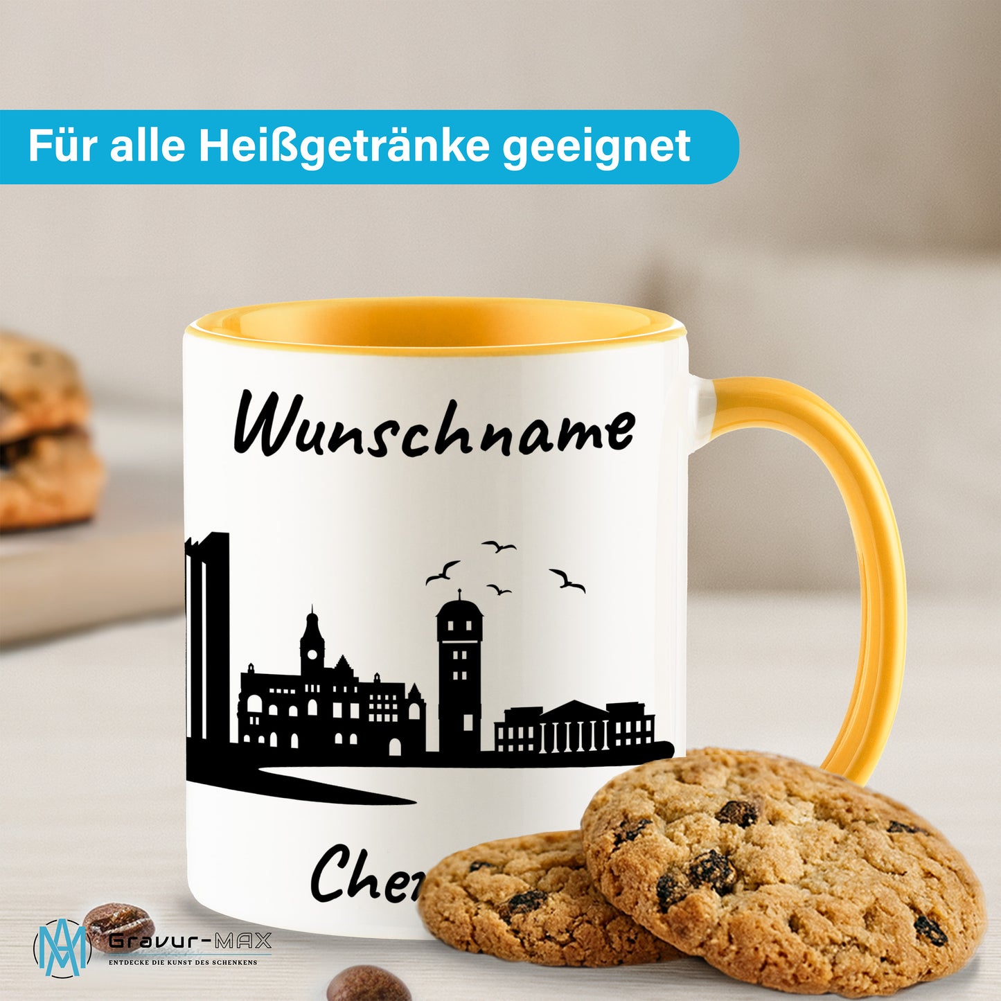 Tasse in Goldgelb 330ml bedruckt mit der Skyline von Chemnitz personalisierbar mit Wunschname