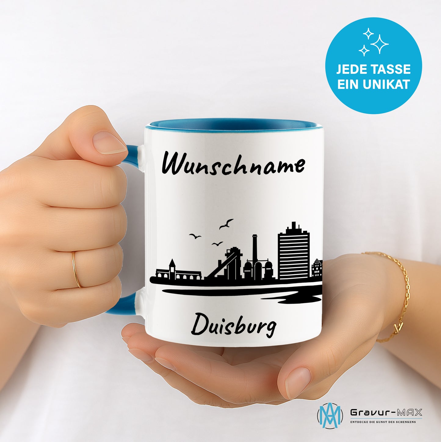 Tasse in Hellblau 330ml bedruckt mit der Skyline von Duisburg personalisierbar mit Wunschname