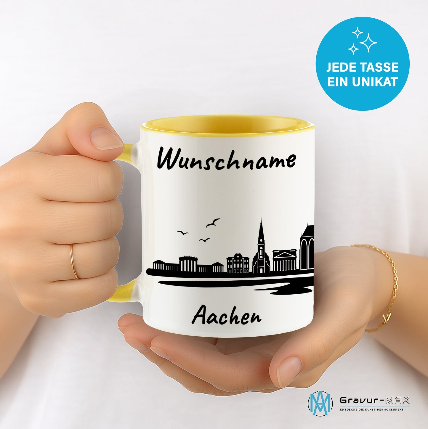 Tasse in Hellgelb 330ml bedruckt mit der Skyline von Aachen personalisierbar mit Wunschname