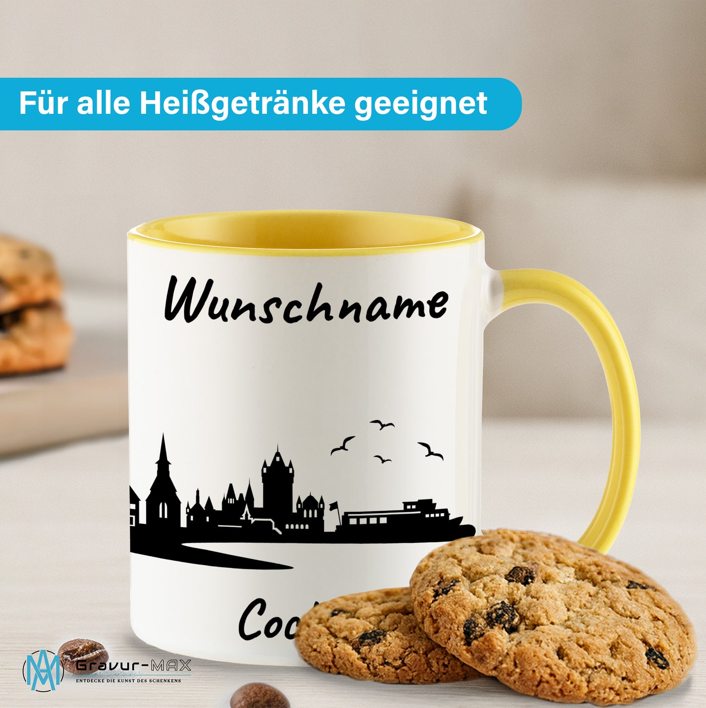 Tasse in Hellgelb 330ml bedruckt mit der Skyline von Cochem personalisierbar mit Wunschname