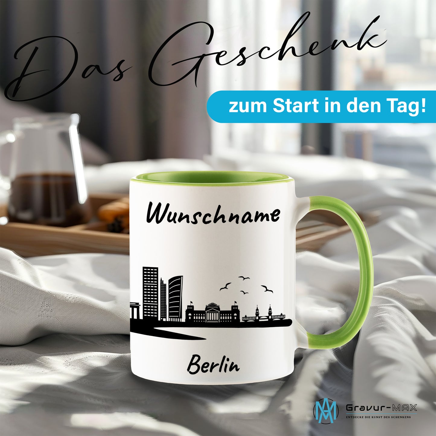 Tasse in Hellgrün 330ml bedruckt mit der Skyline von Berlin personalisierbar mit Wunschname