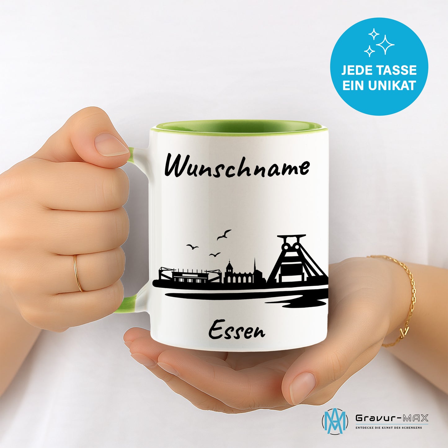 Tasse in Hellgrün 330ml bedruckt mit der Skyline von Essen personalisierbar mit Wunschname