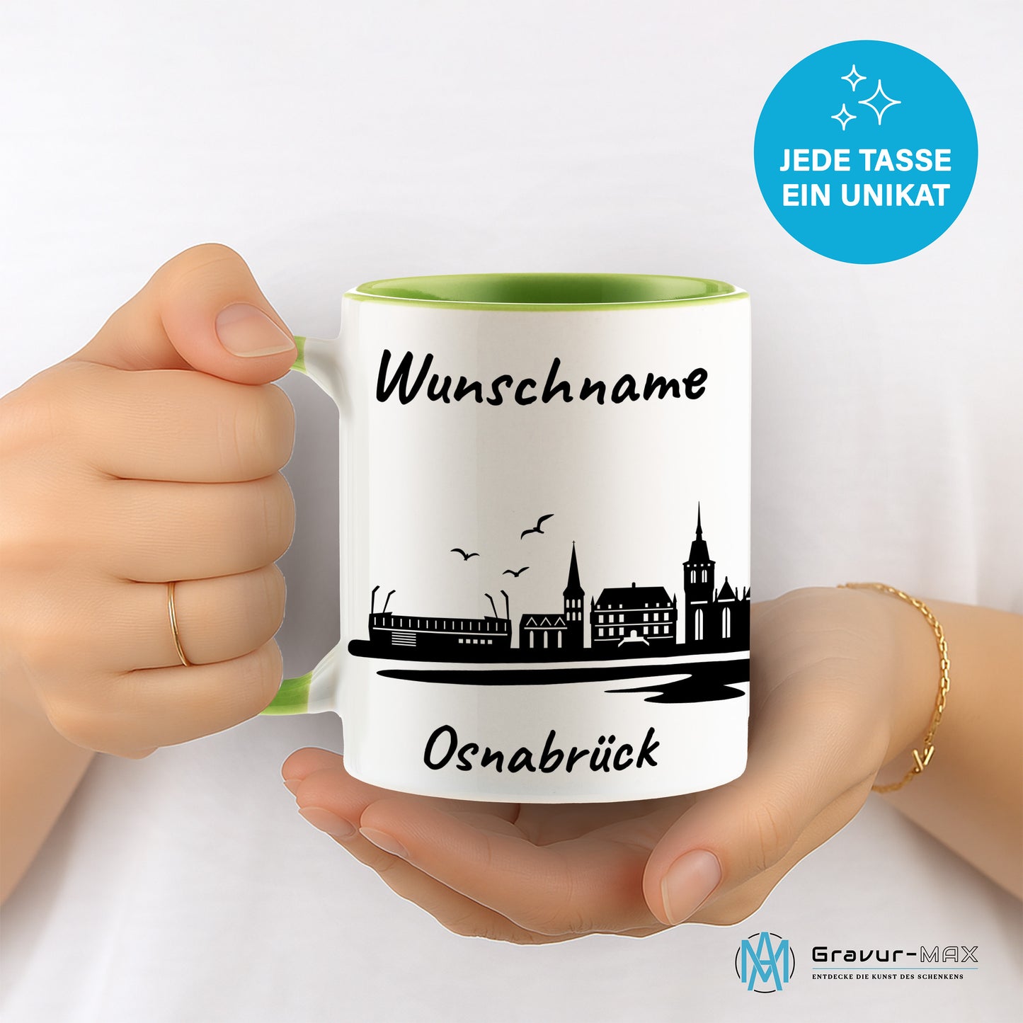 Tasse in Hellgrün 330ml bedruckt mit der Skyline von Osnabrück personalisierbar mit Wunschname