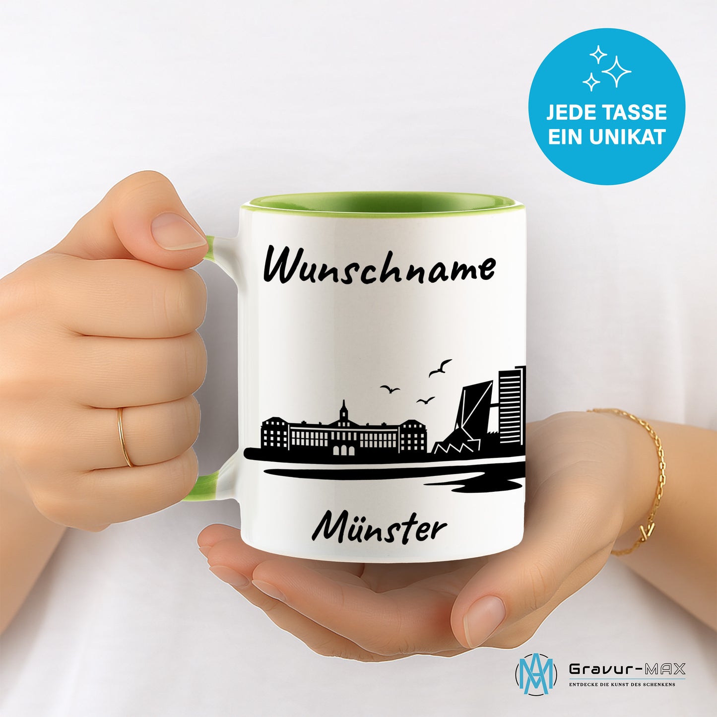 Tasse in Hellgrün 330ml bedruckt mit der Skyline von Münster personalisierbar mit Wunschname