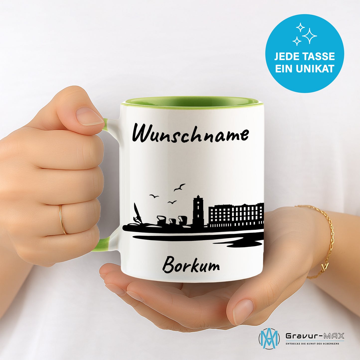 Tasse in Hellgrün 330ml bedruckt mit der Skyline von Borkum personalisierbar mit Wunschname