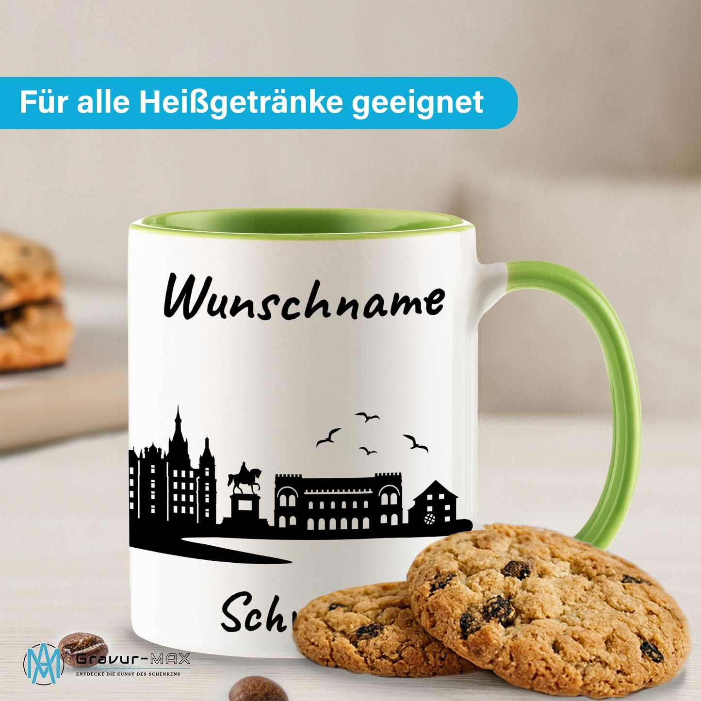 Tasse in Hellgrün 330ml bedruckt mit der Skyline von Schwerin personalisierbar mit Wunschname