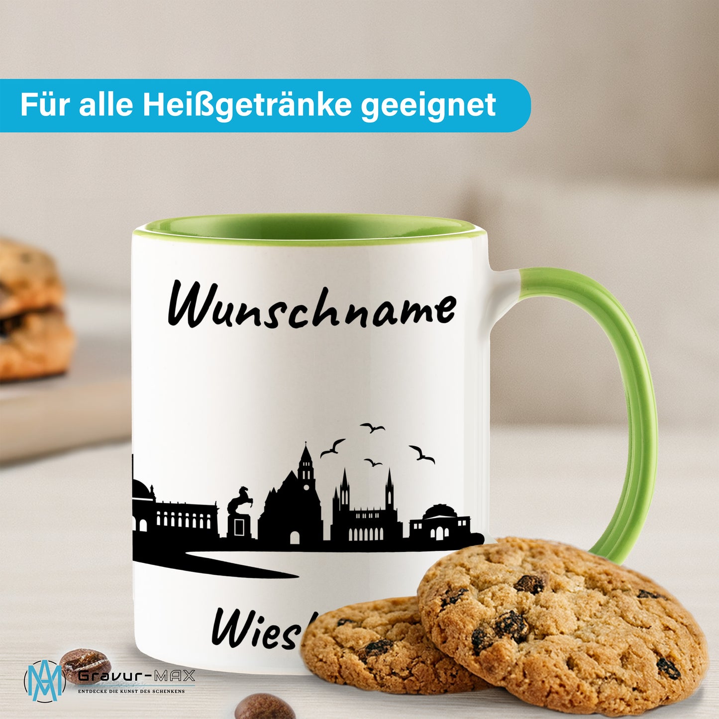 Tasse in Hellgrün 330ml bedruckt mit der Skyline von Wiesbaden personalisierbar mit Wunschname