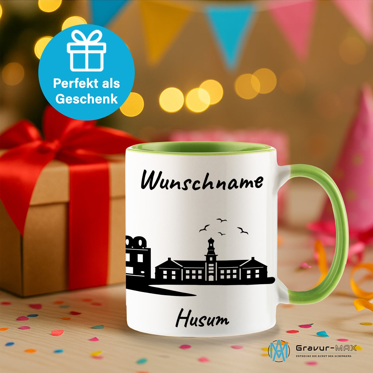 Tasse in Hellgrün 330ml bedruckt mit der Skyline von Husum personalisierbar mit Wunschname