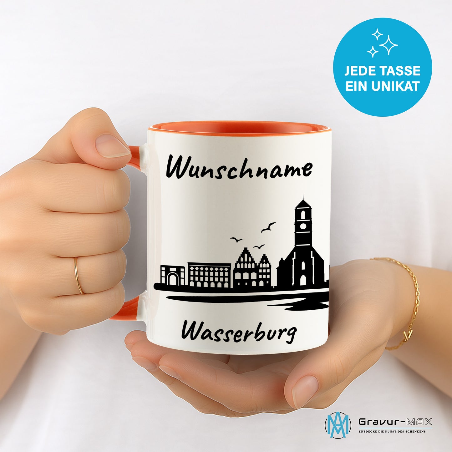 Tasse in Orange 330ml bedruckt mit der Skyline von Wasserburg personalisierbar mit Wunschname