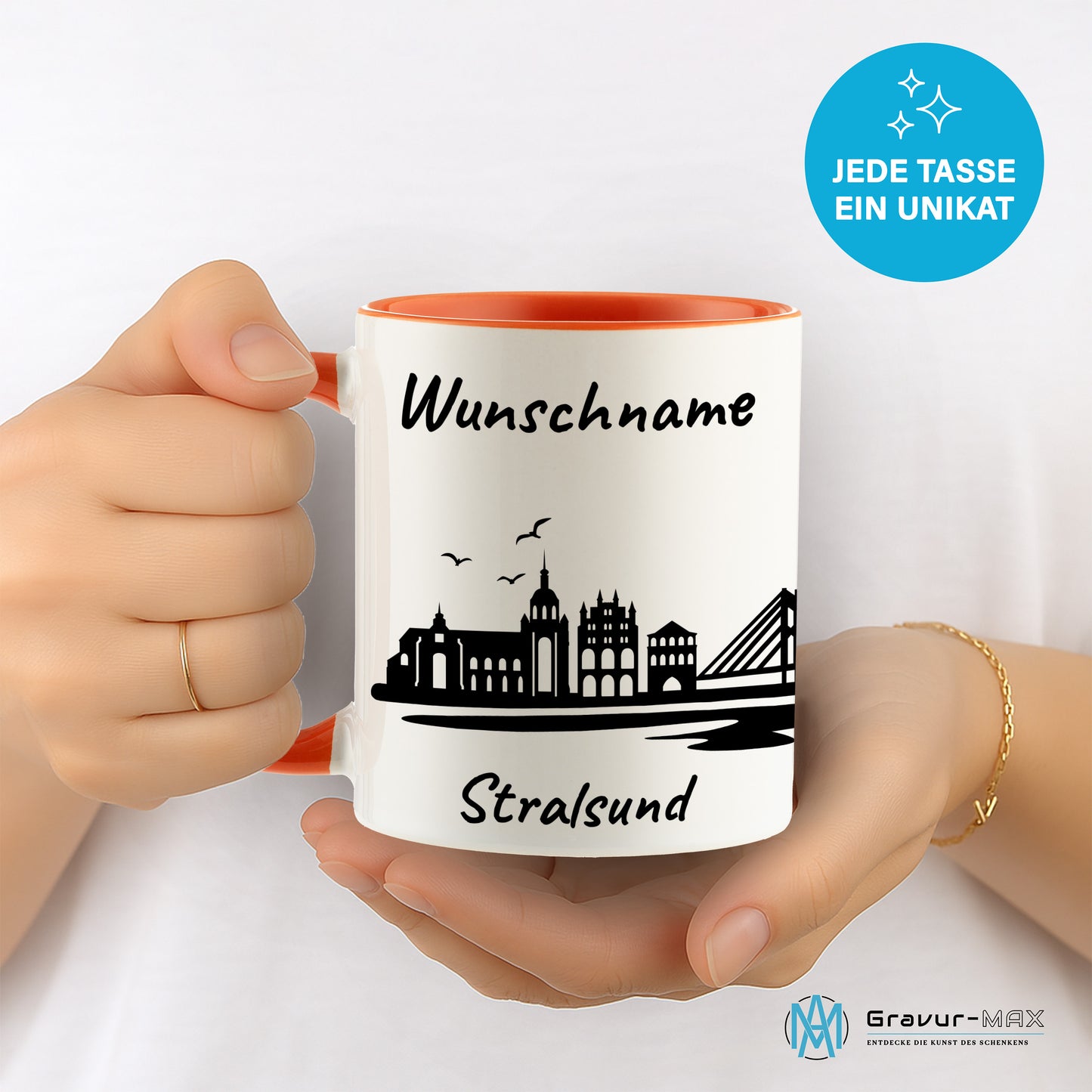 Tasse in Orange 330ml bedruckt mit der Skyline von Stralsund personalisierbar mit Wunschname