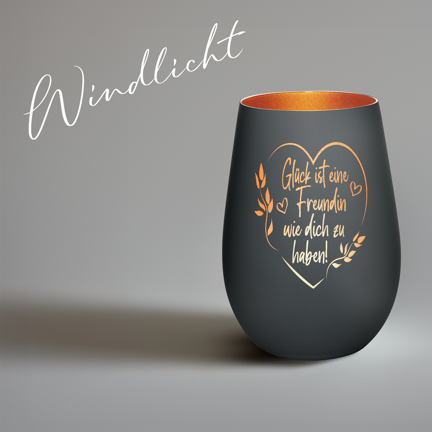 Hochwertiges Glas Windlicht mit Gravur "GLÜCK IST EINE FREUNDIN MIT HERZ" in der Farbe Schwarz/Bronze