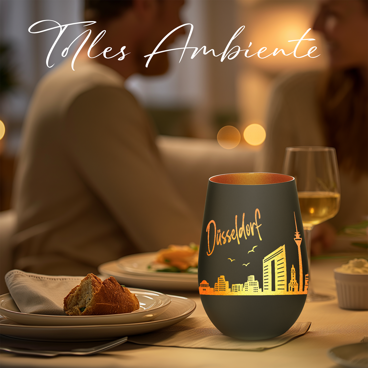 Hochwertiges Glas Windlicht mit Gravur "SKYLINE DÜSSELDORF" in der Farbe Schwarz/Bronze