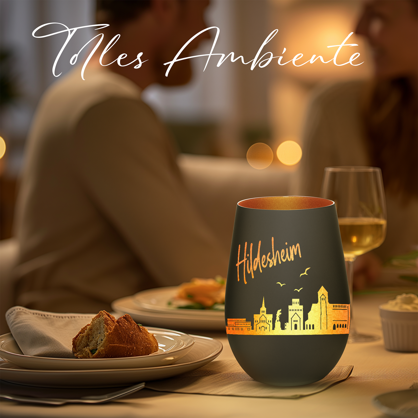 Hochwertiges Glas Windlicht mit Gravur "SKYLINE HILDESHEIM" in der Farbe Schwarz/Bronze