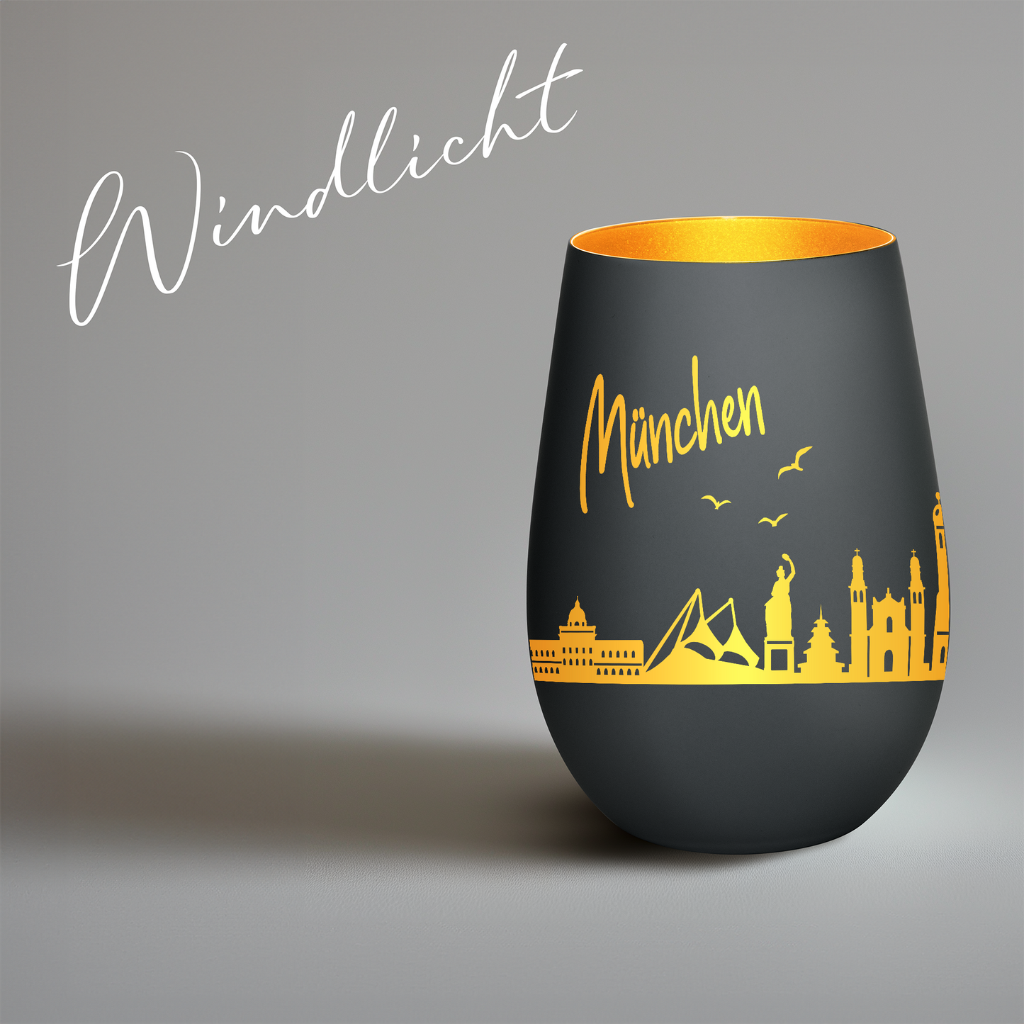 Hochwertiges Glas Windlicht mit Gravur "SKYLINE MÜNCHEN" in der Farbe Schwarz/Gold