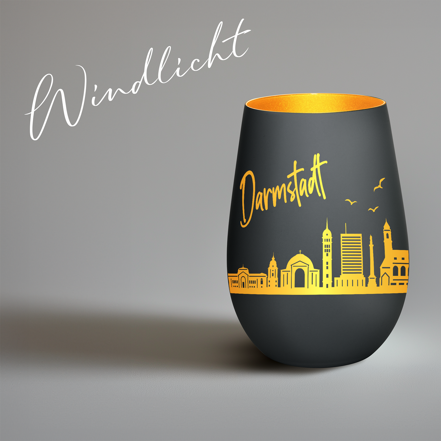 Hochwertiges Glas Windlicht mit Gravur "SKYLINE DARMSTADT" in der Farbe Schwarz/Gold