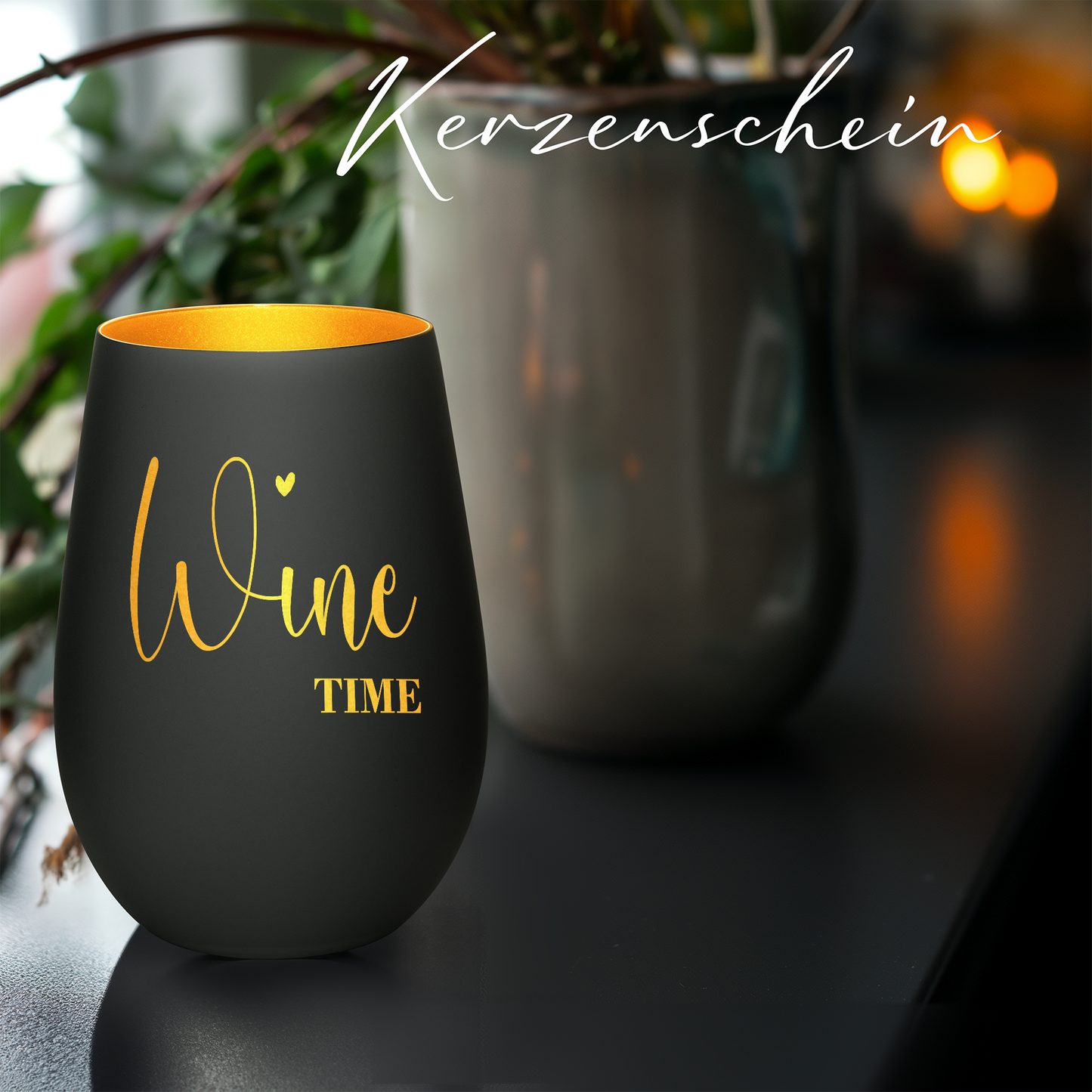 Hochwertiges Glas Windlicht mit Gravur "WINE TIME" in der Farbe Schwarz/Gold
