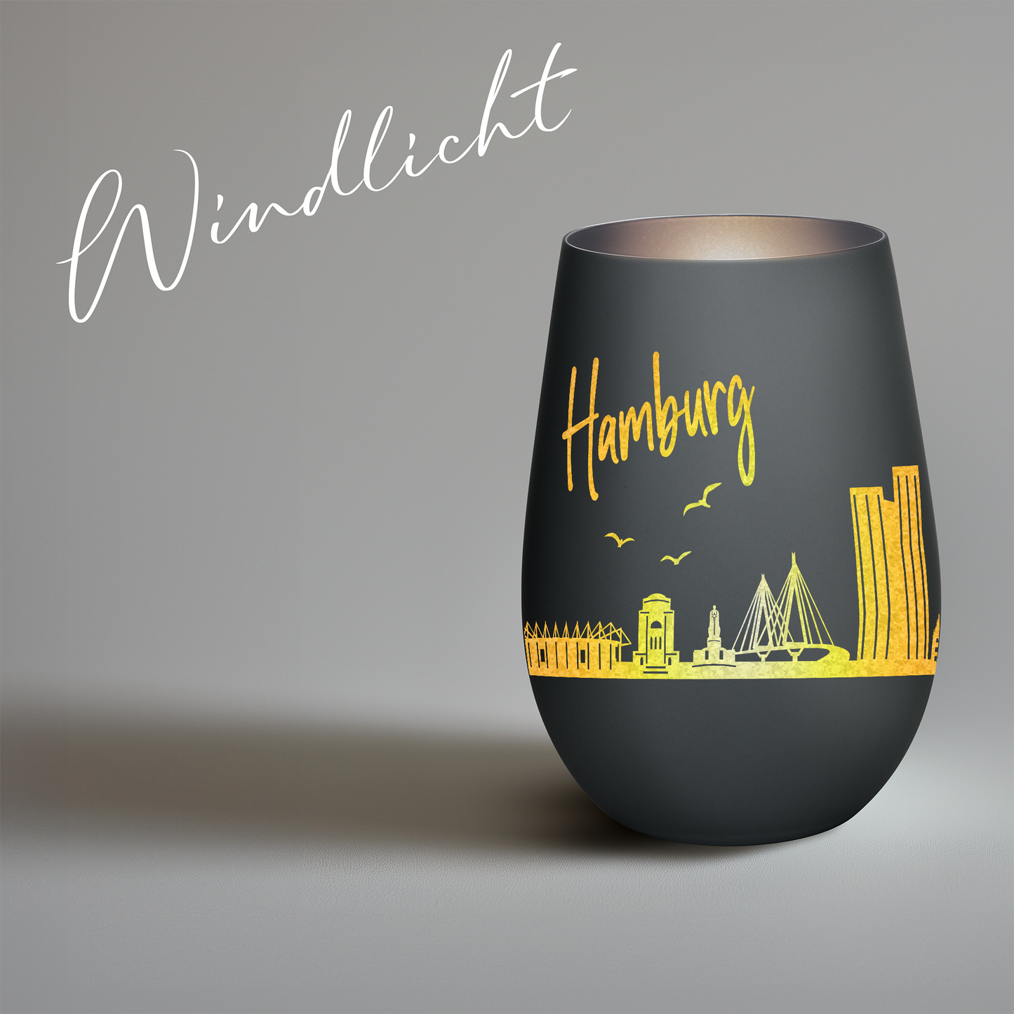 Hochwertiges Glas Windlicht mit Gravur "SKYLINE HAMBURG" in der Farbe Schwarz/Silber
