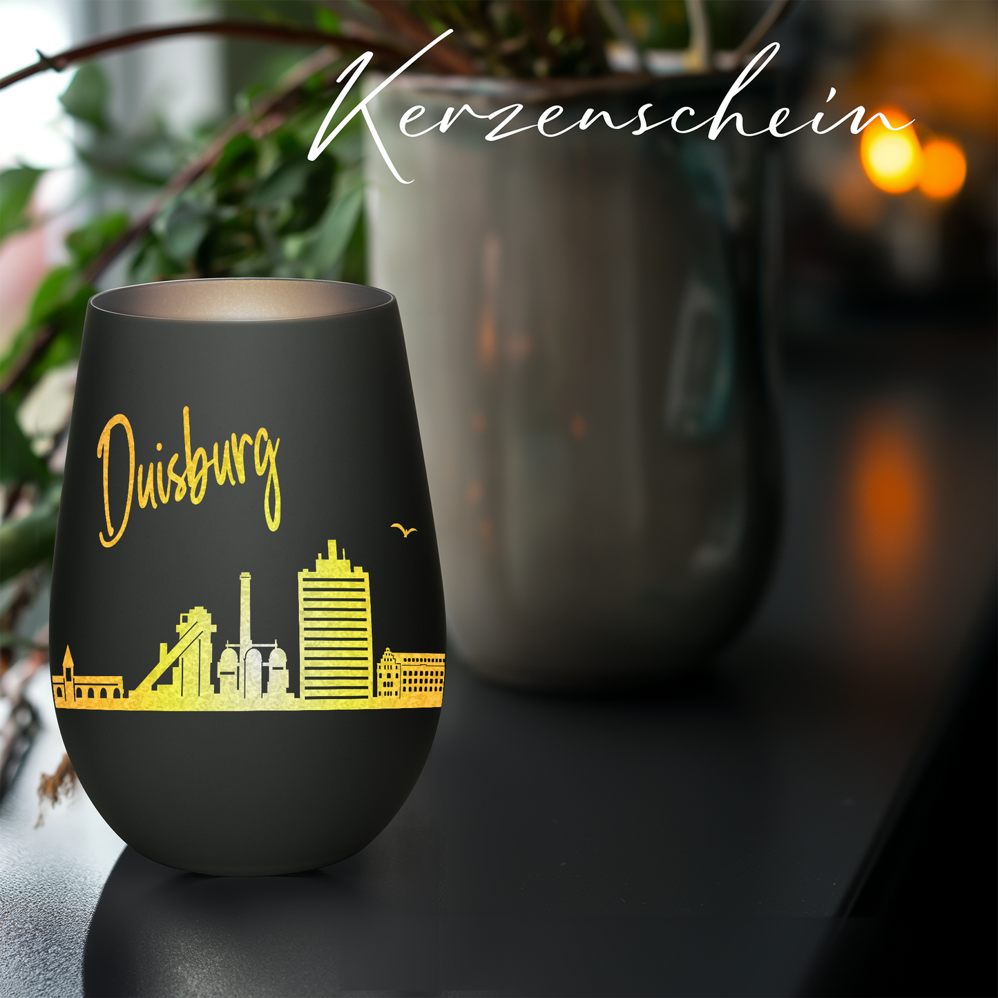 Hochwertiges Glas Windlicht mit Gravur "SKYLINE DUISBURG" in der Farbe Schwarz/Silber