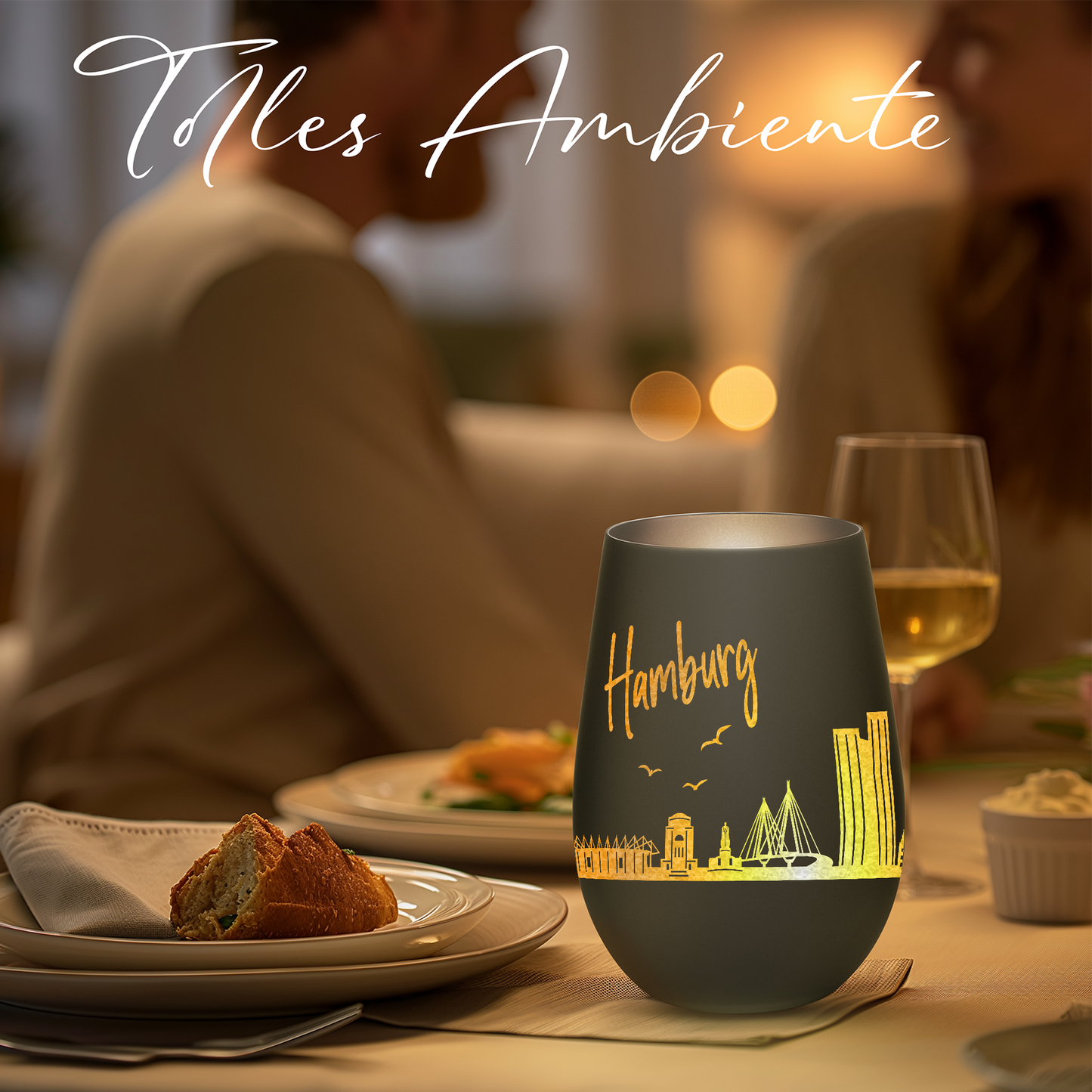Hochwertiges Glas Windlicht mit Gravur "SKYLINE HAMBURG" in der Farbe Schwarz/Silber