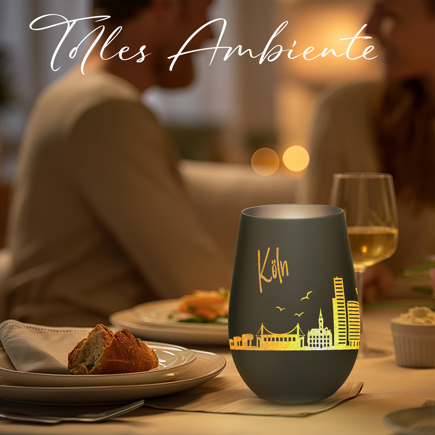 Hochwertiges Glas Windlicht mit Gravur "SKYLINE KÖLN" in der Farbe Schwarz/Silber