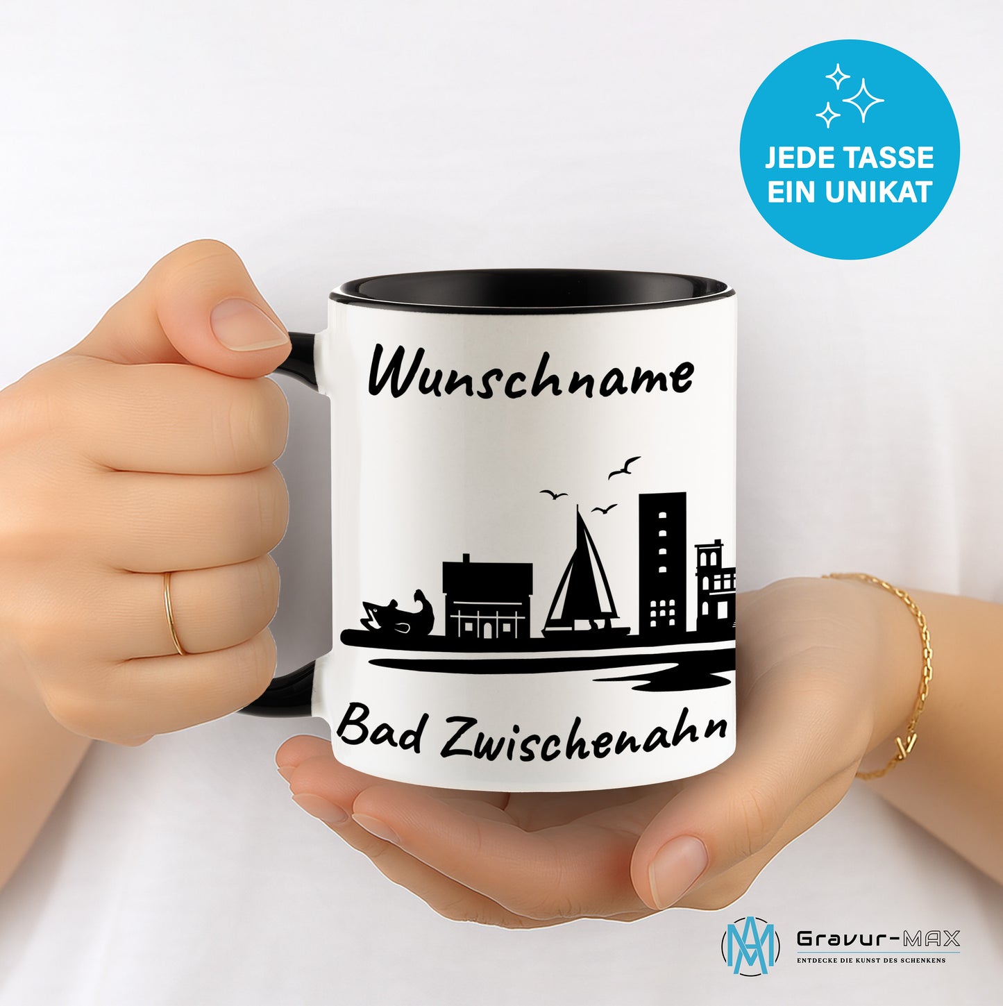 Tasse in Schwarz 330ml bedruckt mit der Skyline von Bad Zwischenahn personalisierbar mit Wunschname