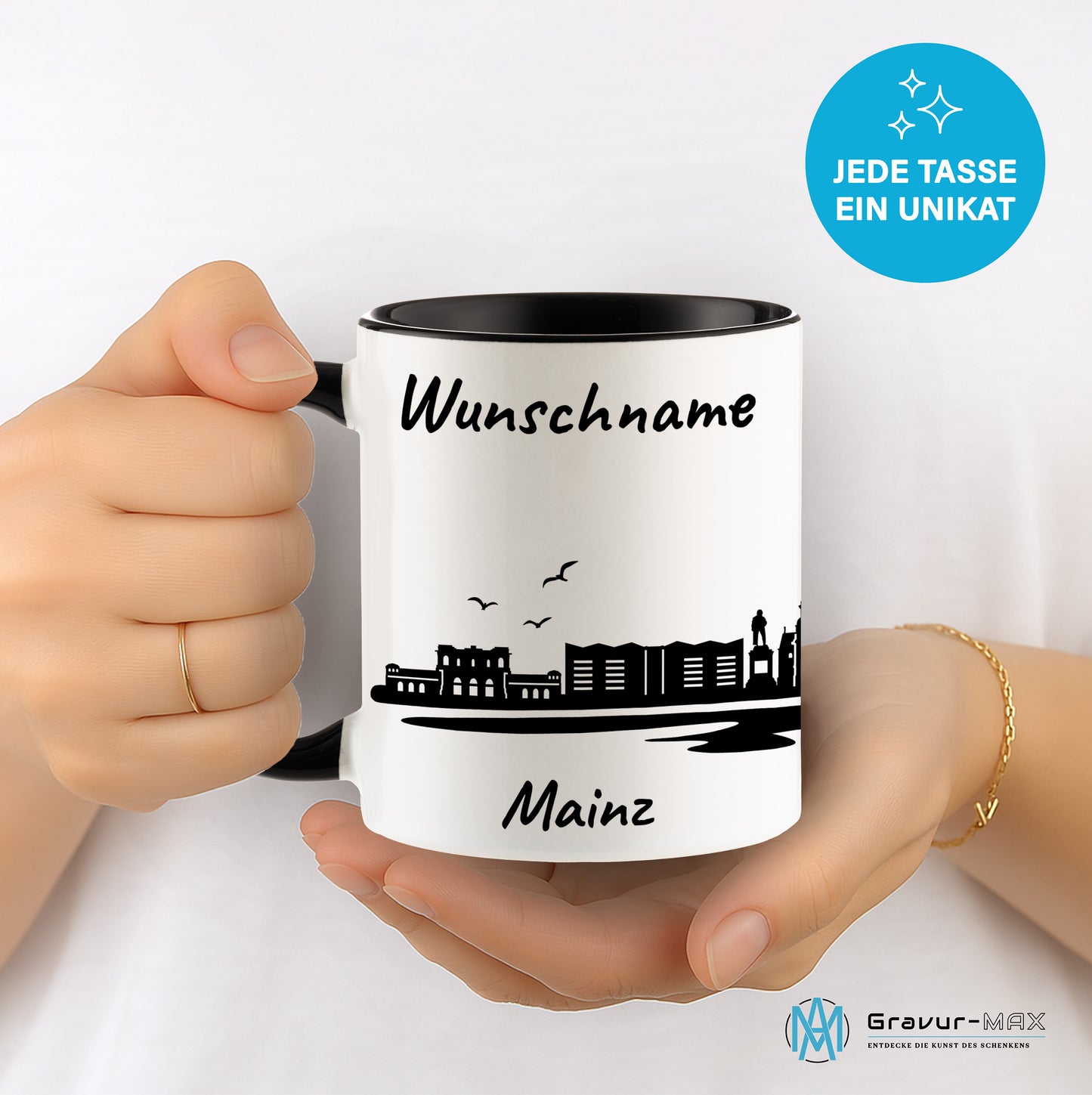 Tasse in Schwarz 330ml bedruckt mit der Skyline von Mainz personalisierbar mit Wunschname