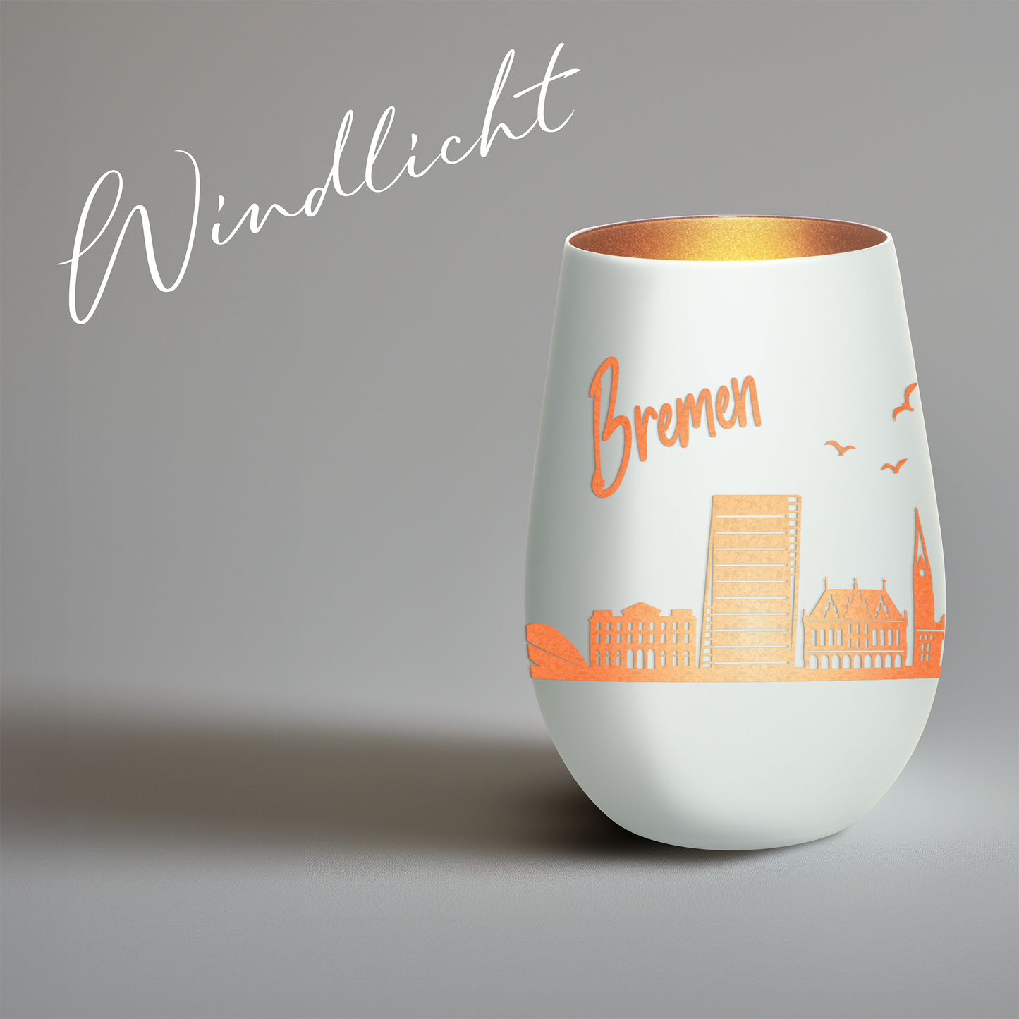 Hochwertiges Glas Windlicht mit Gravur "SKYLINE BREMEN" in der Farbe Weiß/Bronze
