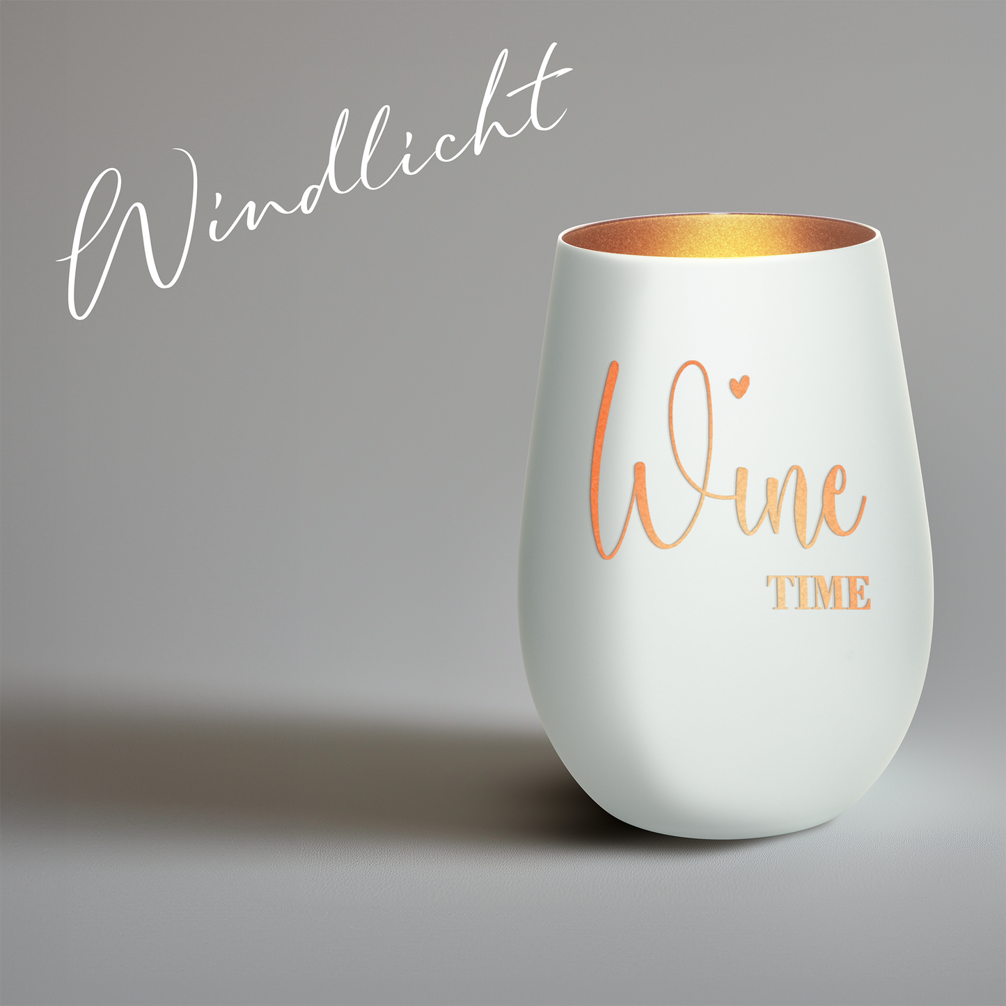 Hochwertiges Glas Windlicht mit Gravur "WINE TIME" in der Farbe Weiß/Bronze
