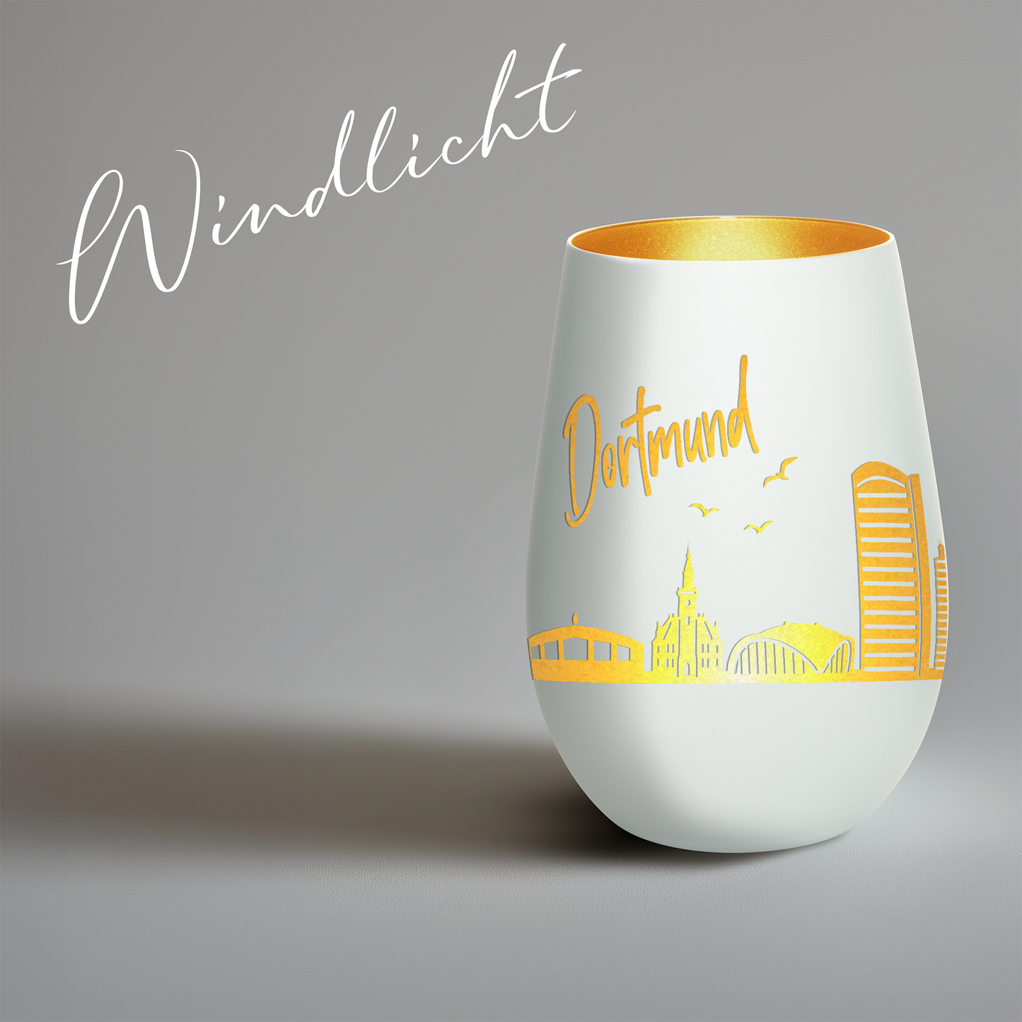 Hochwertiges Glas Windlicht mit Gravur "SKYLINE DORTMUND" in der Farbe Weiß/Gold