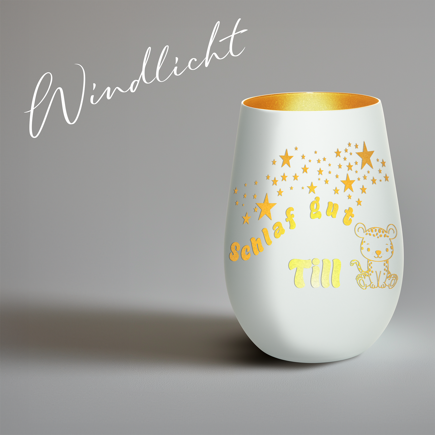 Hochwertiges Glas Windlicht für Kinder mit Gravur "SCHLAF GUT" Motiv Leopard mit Wunschname in der Farbe Weiß/Gold