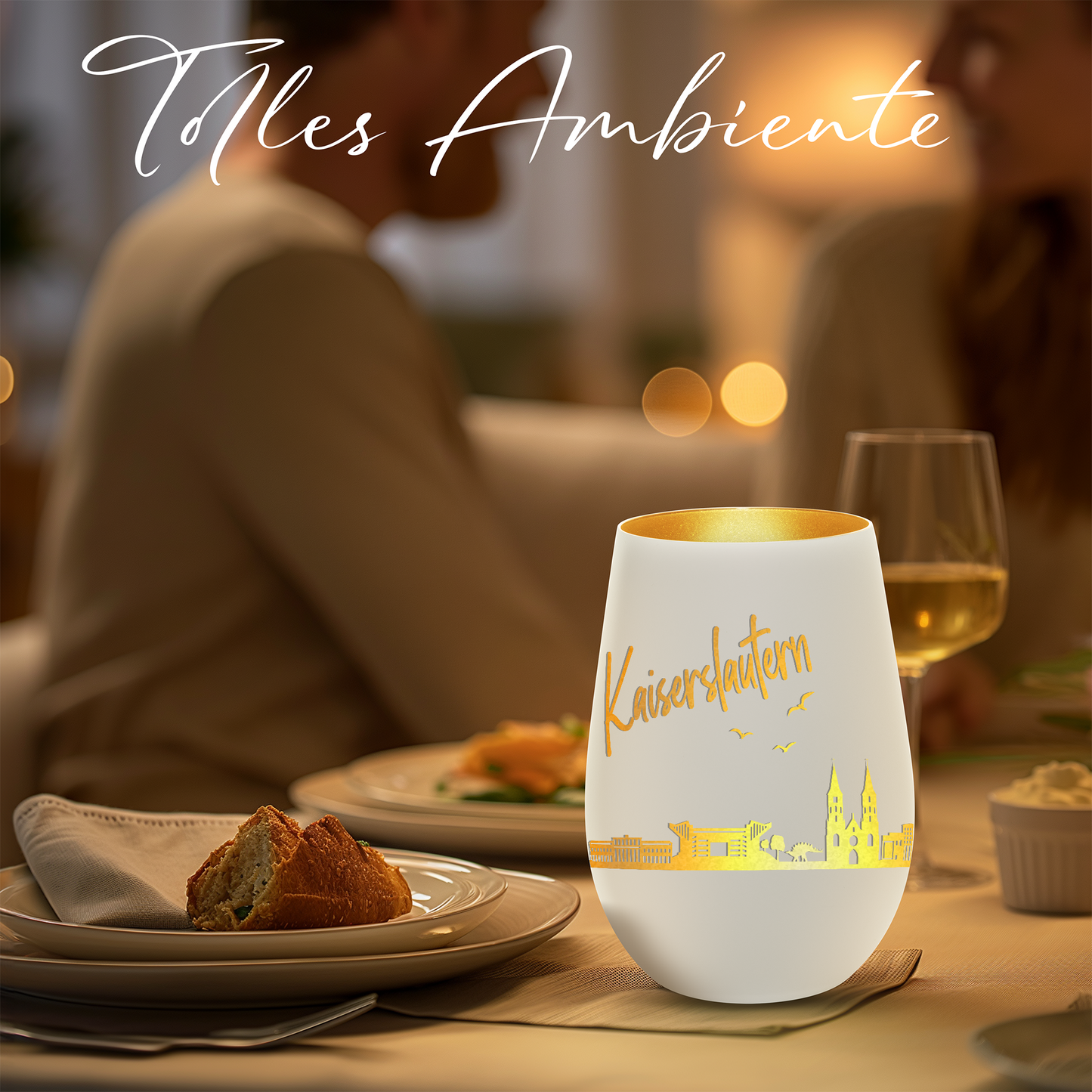 Hochwertiges Glas Windlicht mit Gravur "SKYLINE KAISERSLAUTERN" in der Farbe Weiß/Gold