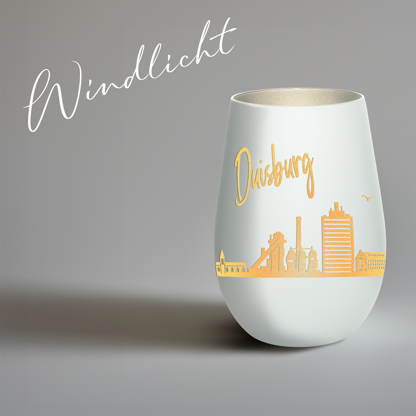 Hochwertiges Glas Windlicht mit Gravur "SKYLINE DUISBURG" in der Farbe Weiß/Silber