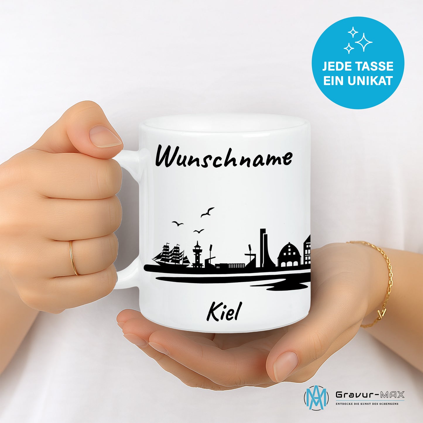 Tasse in Weiß 330ml bedruckt mit der Skyline von Kiel personalisierbar mit Wunschname