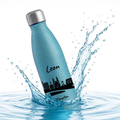 Glitzer Trinkflasche in Blau 500ml aus Edelstahl bedruckt mit der Skyline von Kempten personalisierbar mit Wunschname
