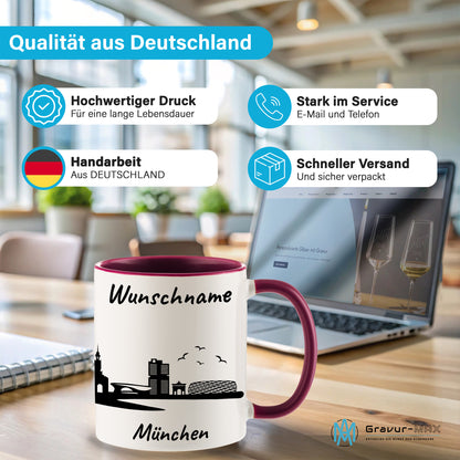 Tasse in Bordeauxrot 330ml bedruckt mit der Skyline von München personalisierbar mit Wunschname