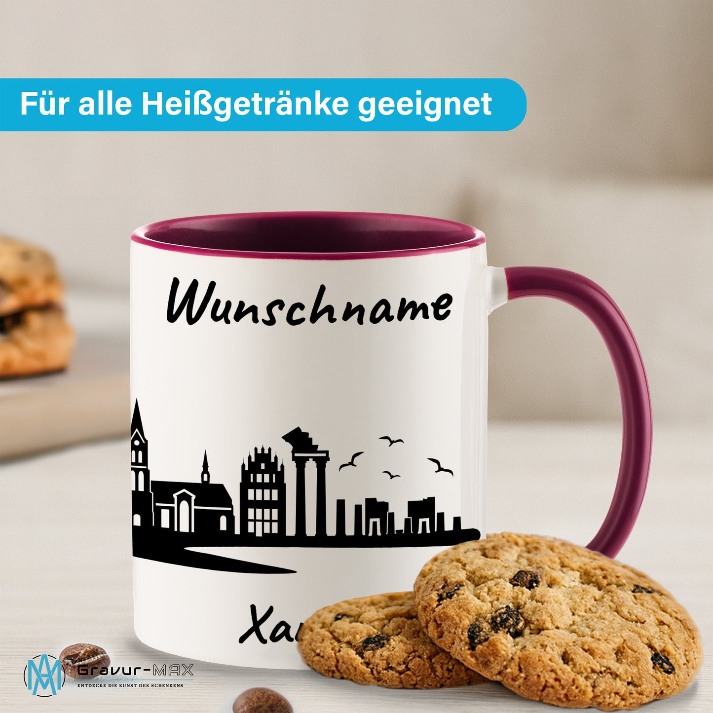 Tasse in Bordeauxrot 330ml bedruckt mit der Skyline von Xanten personalisierbar mit Wunschname