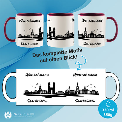 Tasse in Bordeauxrot 330ml bedruckt mit der Skyline von Saarbrücken personalisierbar mit Wunschname