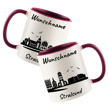 Tasse in Bordeauxrot 330ml bedruckt mit der Skyline von Stralsund personalisierbar mit Wunschname