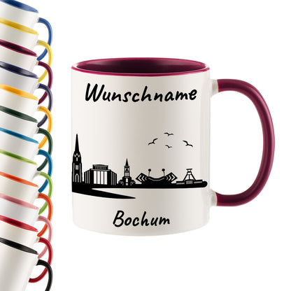 Tasse in Bordeauxrot 330ml bedruckt mit der Skyline von Bochum personalisierbar mit Wunschname
