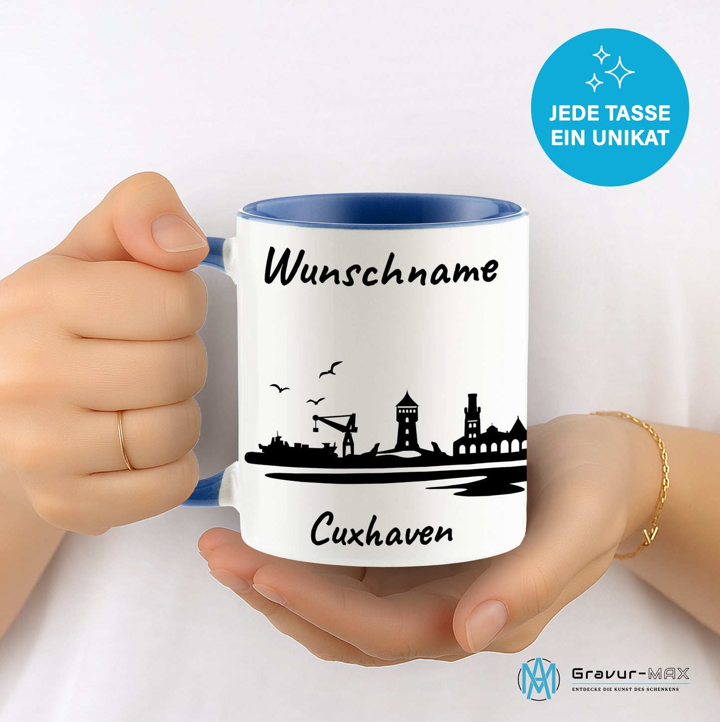 Tasse in Cambridge Blau 330ml bedruckt mit der Skyline von Cuxhaven personalisierbar mit Wunschname