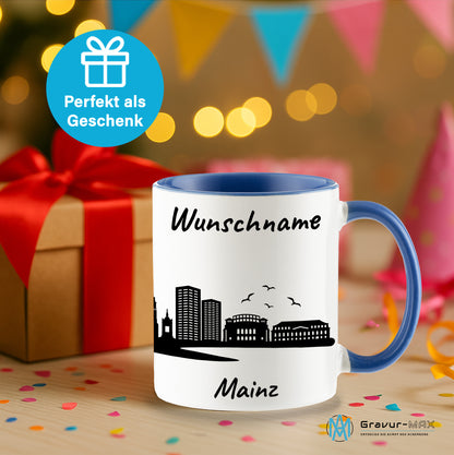 Tasse in Cambridge Blau 330ml bedruckt mit der Skyline von Mainz personalisierbar mit Wunschname