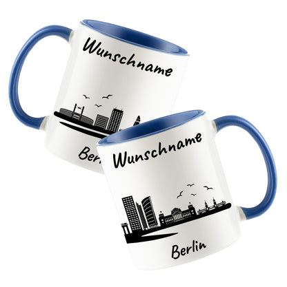 Tasse in Cambridge Blau 330ml bedruckt mit der Skyline von Berlin personalisierbar mit Wunschname