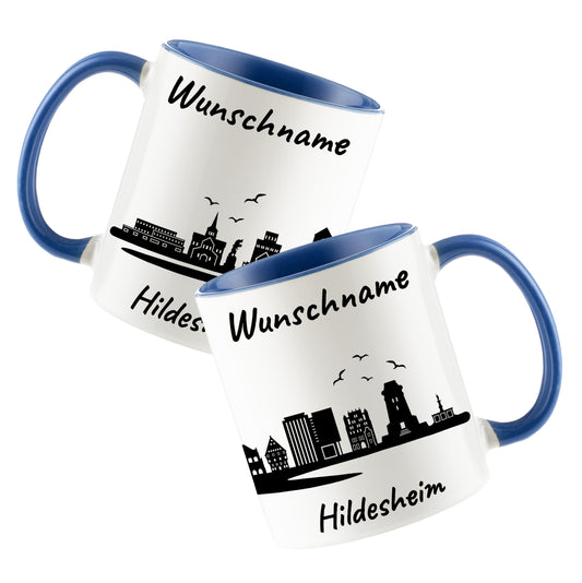 Tasse in Cambridge Blau 330ml bedruckt mit der Skyline von Hildesheim personalisierbar mit Wunschname